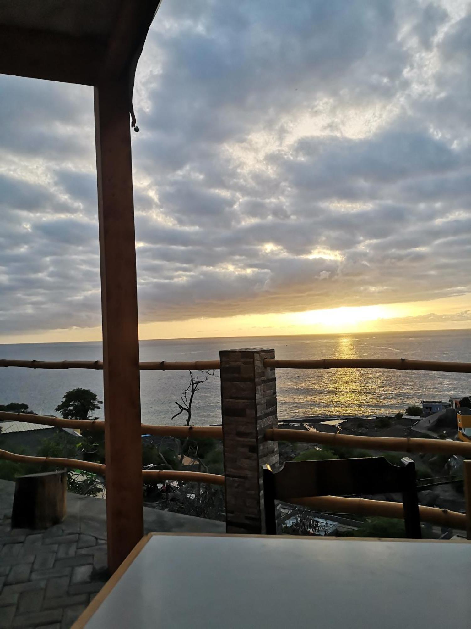 Kaza Ladera Bed & Breakfast Seladinha Dış mekan fotoğraf