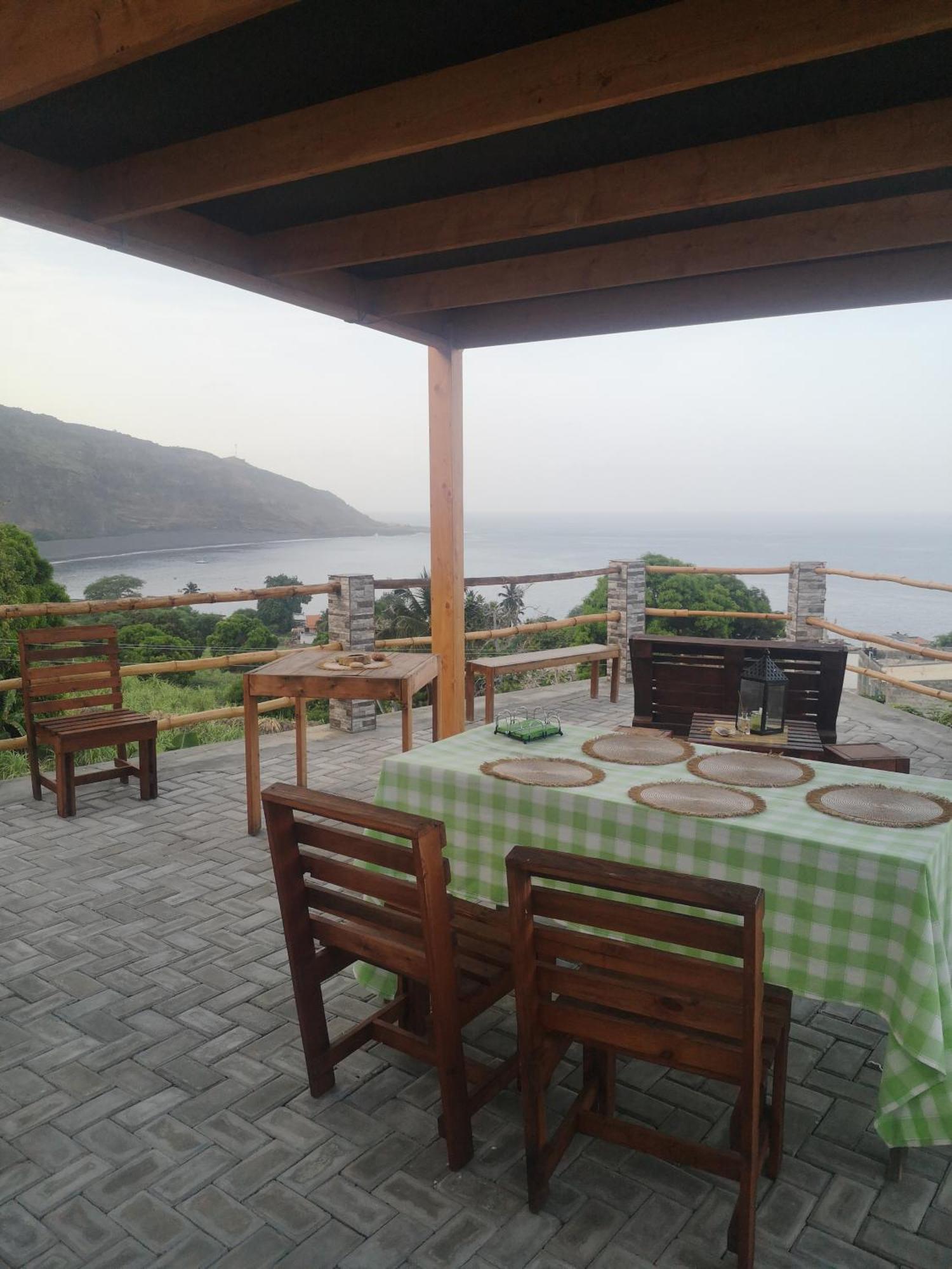 Kaza Ladera Bed & Breakfast Seladinha Dış mekan fotoğraf
